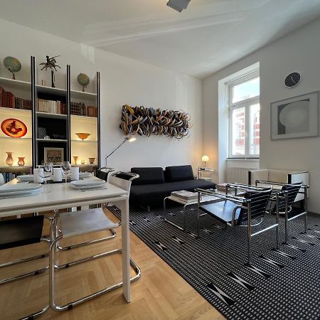 Vienna Design Apartment By Rabe - Kostenfreier Parkplatz & Netflix & Coffee-Bar - Nahe Schloss Schoenbrunn エクステリア 写真