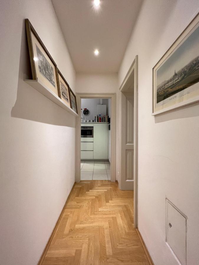 Vienna Design Apartment By Rabe - Kostenfreier Parkplatz & Netflix & Coffee-Bar - Nahe Schloss Schoenbrunn エクステリア 写真