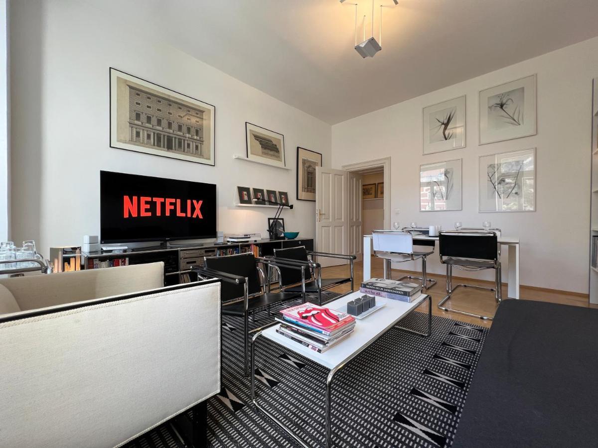Vienna Design Apartment By Rabe - Kostenfreier Parkplatz & Netflix & Coffee-Bar - Nahe Schloss Schoenbrunn エクステリア 写真